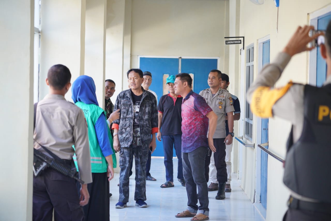 Bupati Pesisir Barat Monitoring POSKOTIS Terpadu Idul Fitri 1440H Bupati Pesisir Barat Monitoring POSKOTIS Terpadu Idul Fitri 1440H